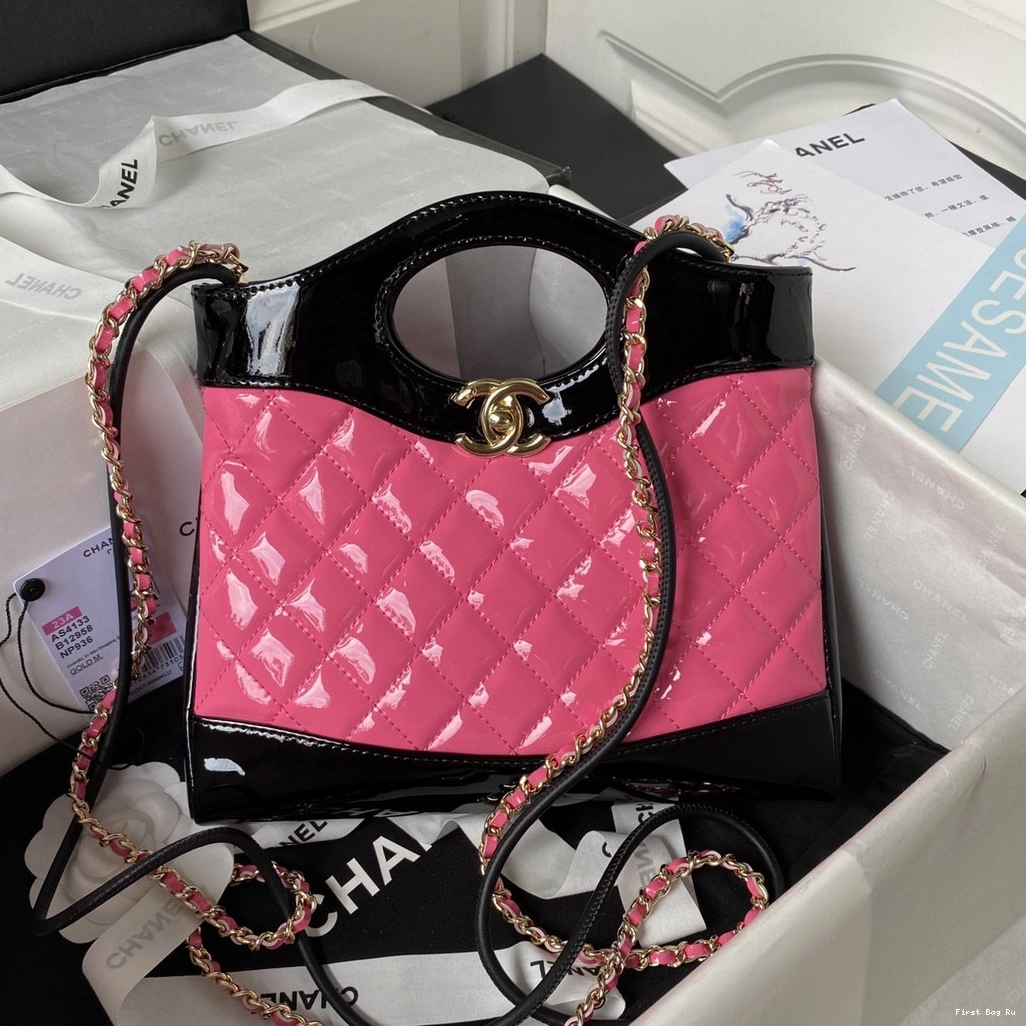 First Bag Ru CHANEL BAG 31 SHOPPING MINI 0802